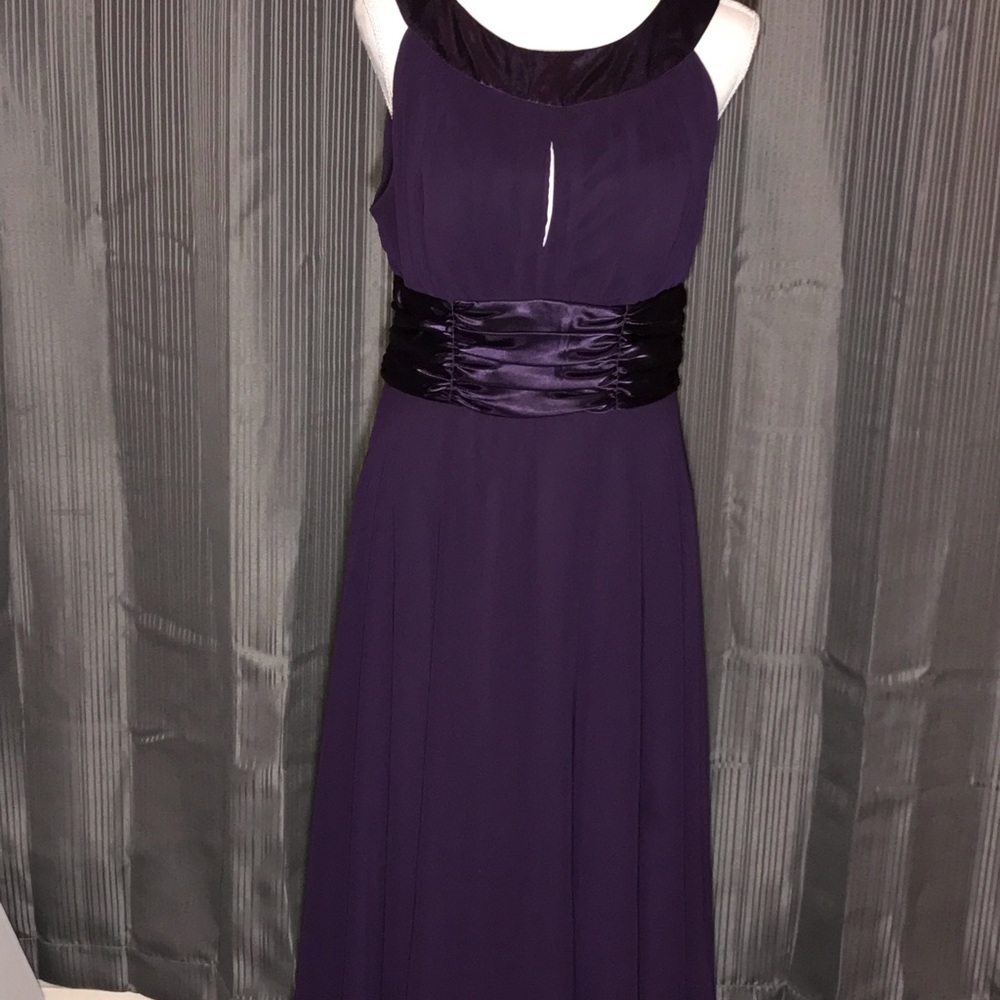 long dress - Picture 5 of 11